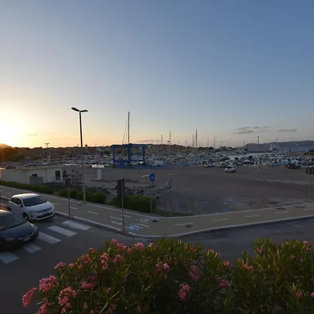 Fronte Mare Palau, Porto Turistico E Lägenhet *