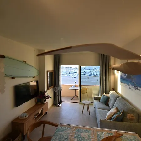 Fronte Mare Palau, Porto Turistico E Palau