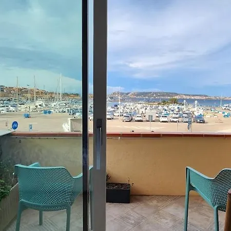 Fronte Mare Palau, Porto Turistico E Palau