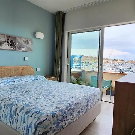 Fronte Mare Palau, Porto Turistico E Lägenhet *