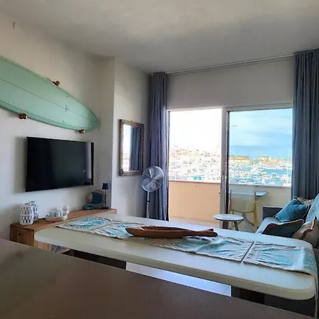 Fronte Mare Palau, Porto Turistico E *
