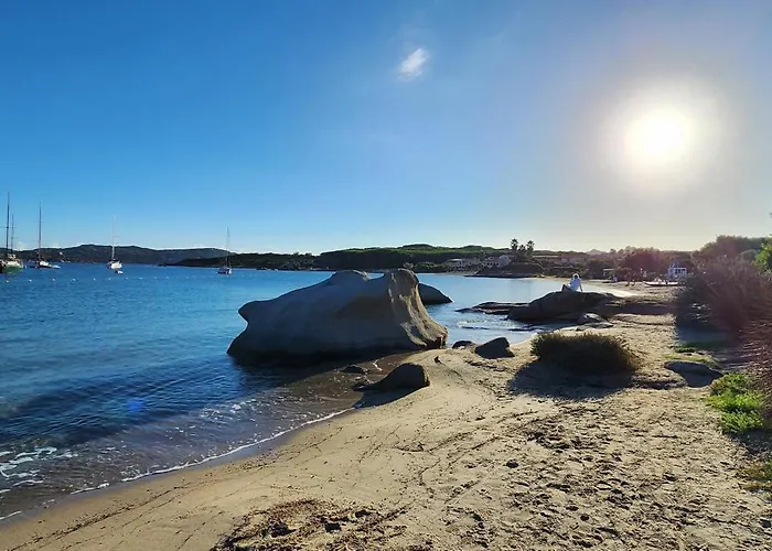 Fronte Mare Palau, Porto Turistico E Apartman *