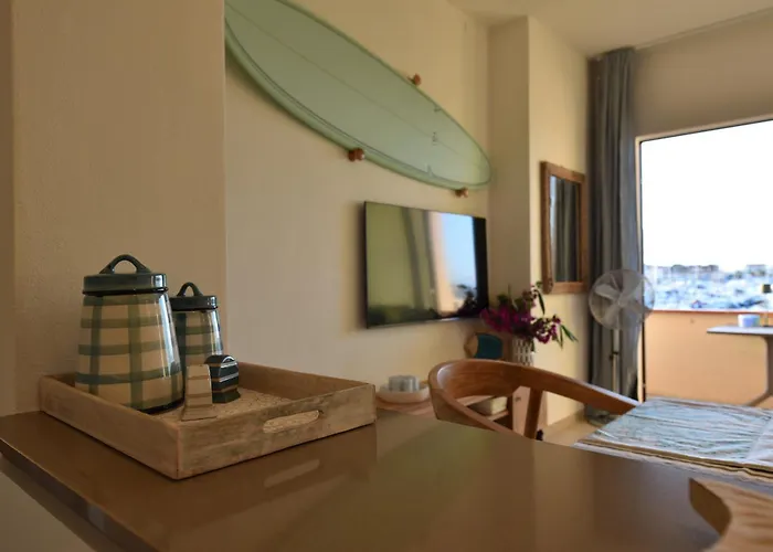 Fronte Mare Palau, Porto Turistico E Apartman Palau