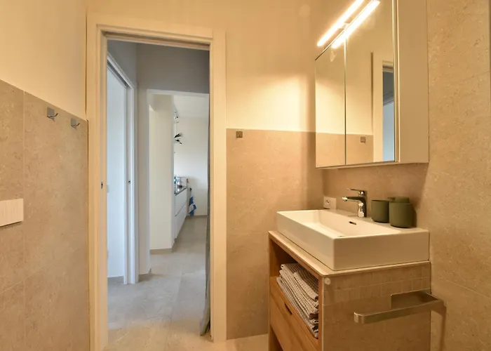 Fronte Mare Palau, Porto Turistico E